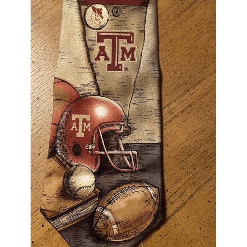 ATM COLLEGE AGGIES FOOTBALL HIGH END SUIT DESIGNER NECKTIE